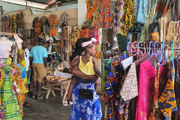 Aburi Crafts Village - SillySuitcase