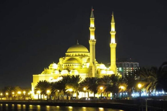 Al Noor Mosque - SillySuitcase