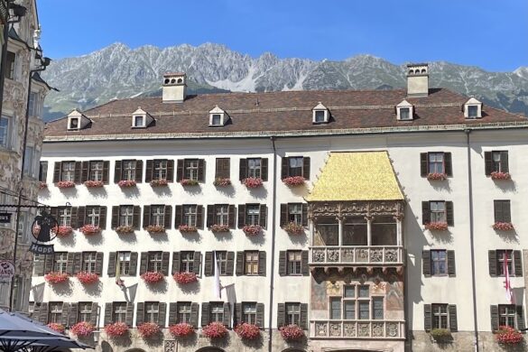 Altstadt Innsbruck - SillySuitcase
