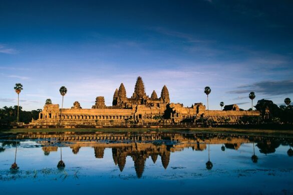 Angkor Wat - SillySuitcase