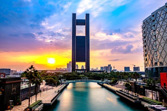 Bahrain Bay - SillySuitcase