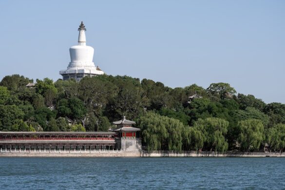 Beihai Park - SillySuitcase