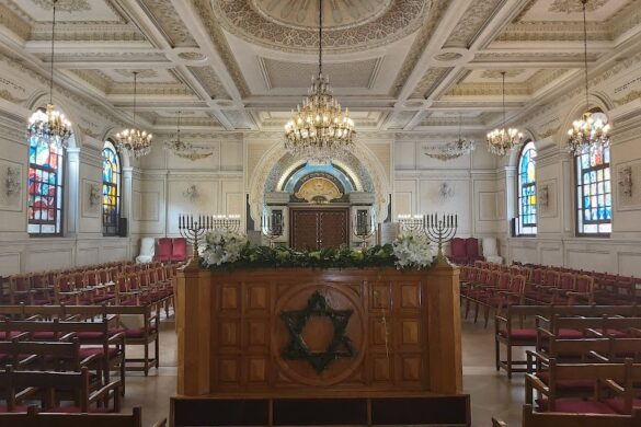 Beth El Temple - SillySuitcase