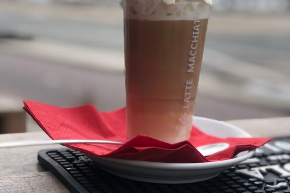 Cafe Pollux - SillySuitcase