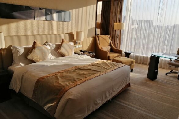 Crowne Plaza Guangzhou Huadu - SillySuitcase