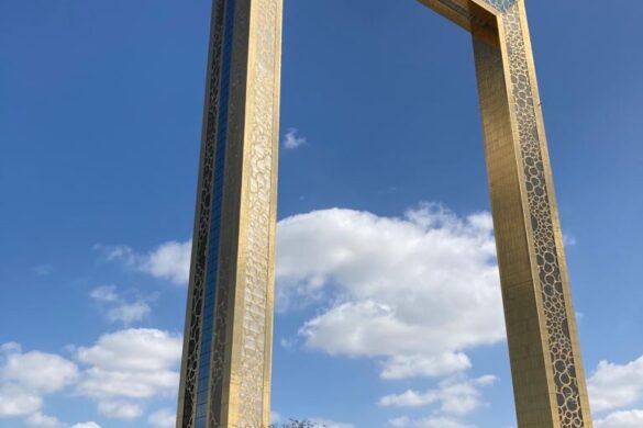 Dubai Frame - SillySuitcase