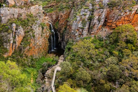 Eagles Nest Lookout - SillySuitcase