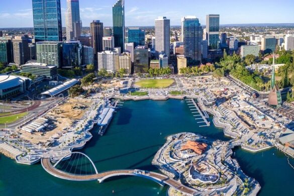 Elizabeth Quay - SillySuitcase