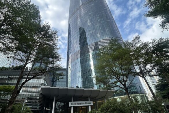 Four Seasons Hotel - SillySuitcase