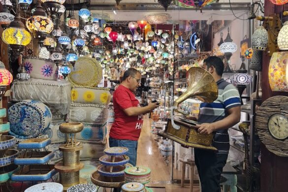Gold Souq Manama - SillySuitcase