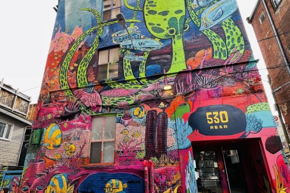 Graffiti Alley - SillySuitcase