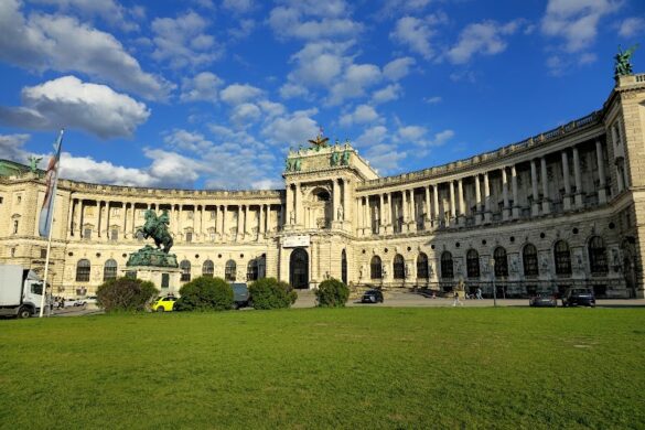 Heldenplatz - SillySuitcase