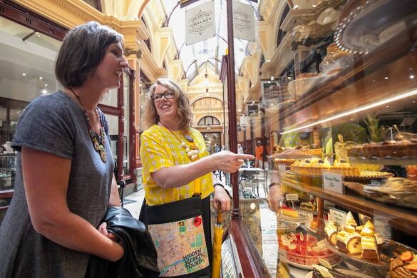 Hidden Secrets Tours Melbourne - SillySuitcase