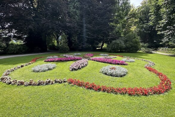 Innsbrucker Hofgarten - SillySuitcase
