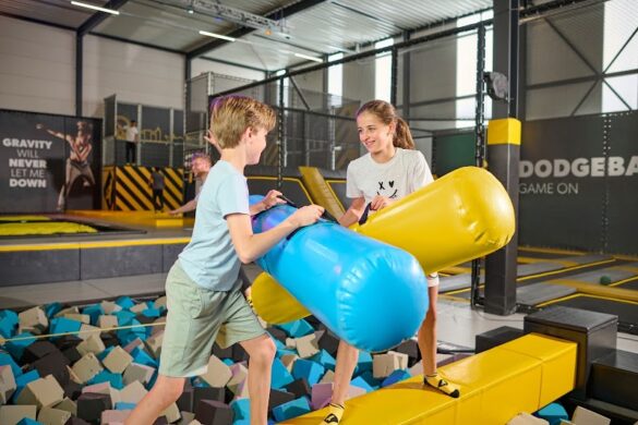 Jumpsquare Amsterdam - SillySuitcase