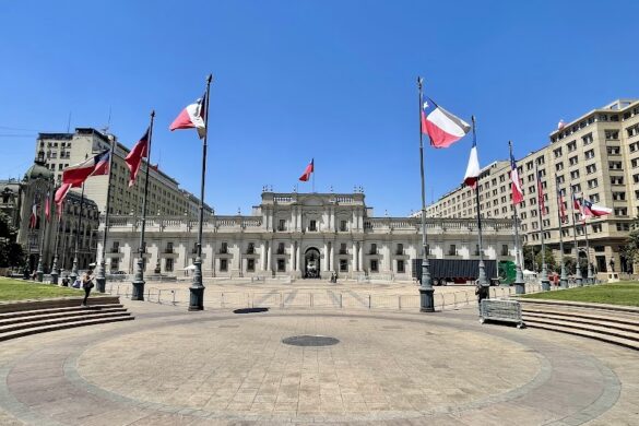 La Moneda Palace - SillySuitcase