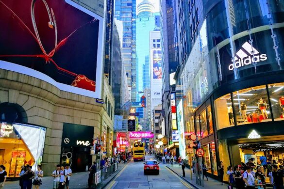 Lan Kwai Fong - SillySuitcase