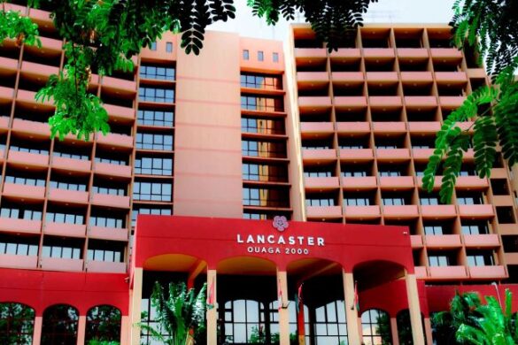 Lancaster Ouaga 2000 - SillySuitcase