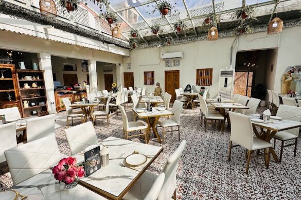 Local House Restaurant - SillySuitcase