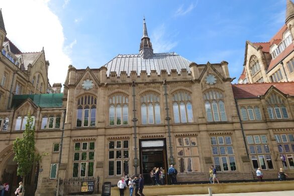 Manchester Museum - SillySuitcase