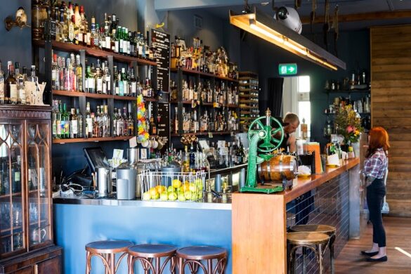 Mechanics Institute Bar - SillySuitcase