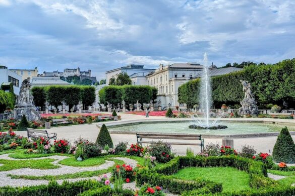 Mirabell Gardens - SillySuitcase