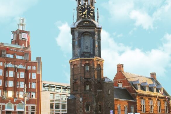 Munttoren - SillySuitcase