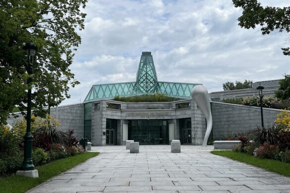 Mus E National Des Beaux Arts Du Qu Bec - SillySuitcase