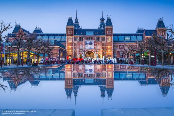 Museumplein - SillySuitcase