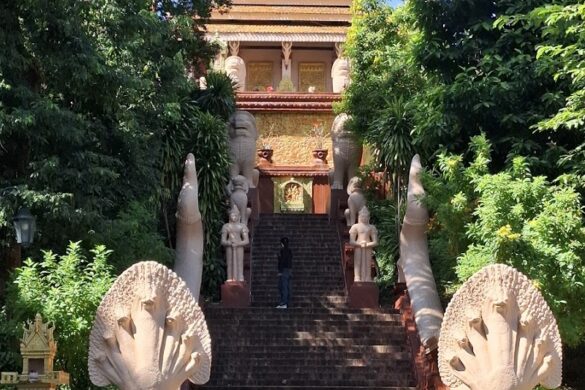 Phnom Penh Heritage Tour - SillySuitcase