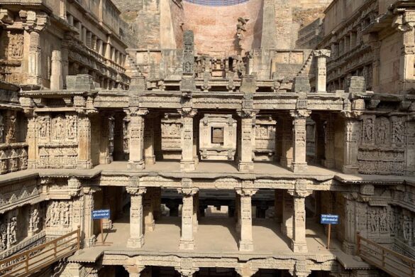 Rani Ki Vav - SillySuitcase