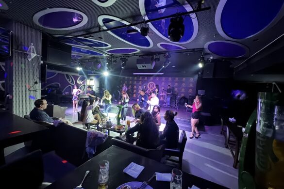 Republiq Lounge Bahrain - SillySuitcase