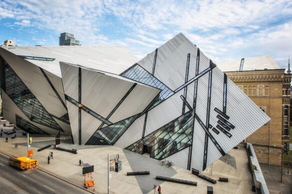 Royal Ontario Museum - SillySuitcase
