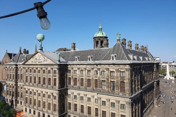 Royal Palace Amsterdam - SillySuitcase