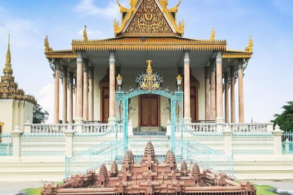 Royal Palace Of Cambodia - SillySuitcase