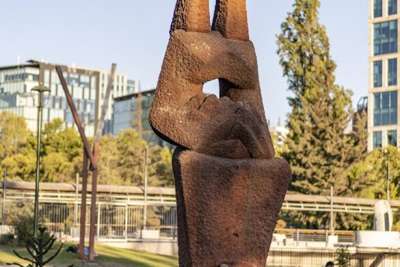 Sculpture Park Museum - SillySuitcase