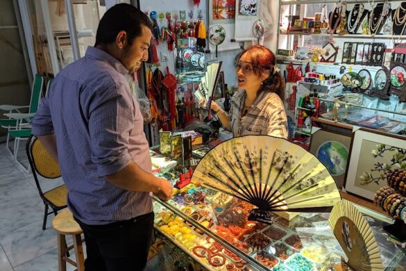 Songxianqiao Curio Art City - SillySuitcase