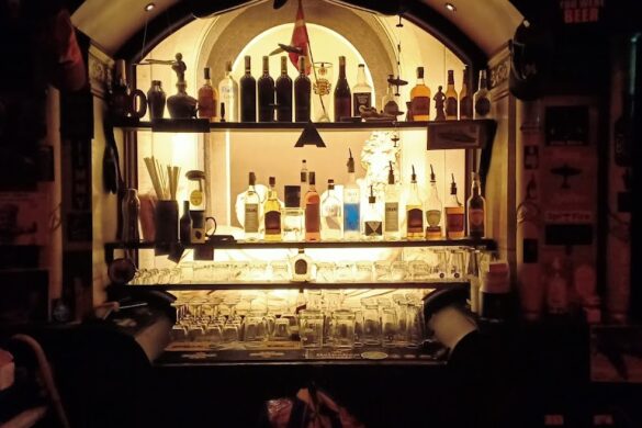 Spitfire Bar - SillySuitcase