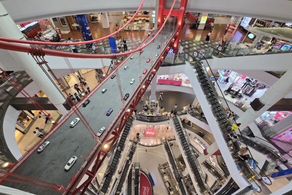 Terminal 21 Asok - SillySuitcase