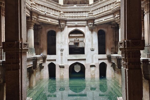 The Adalaj Stepwell - SillySuitcase