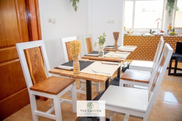 The Garden Restaurant Lounge - SillySuitcase