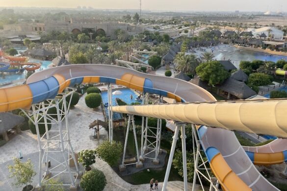 The Lost Paradise Of Dilmun Water Park - SillySuitcase