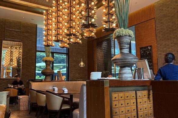 The Temple Cafe - SillySuitcase