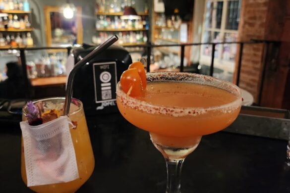 Tio Bar - SillySuitcase