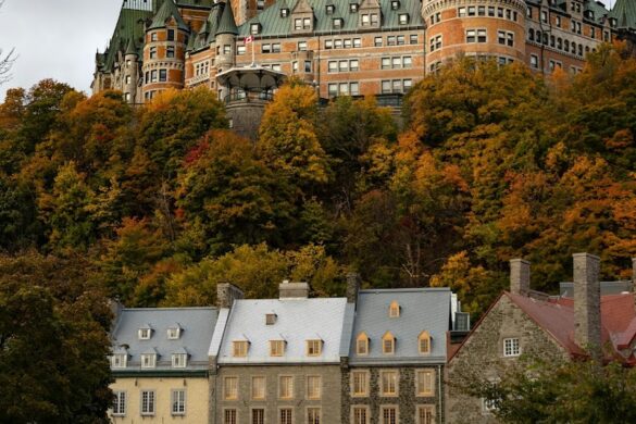 Toonie Tours Quebec City Free Walking Tours Private Tours More - SillySuitcase