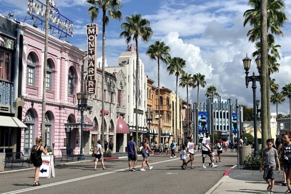 Universal Studios Florida - SillySuitcase