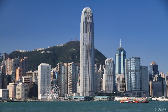 Victoria Harbour - SillySuitcase