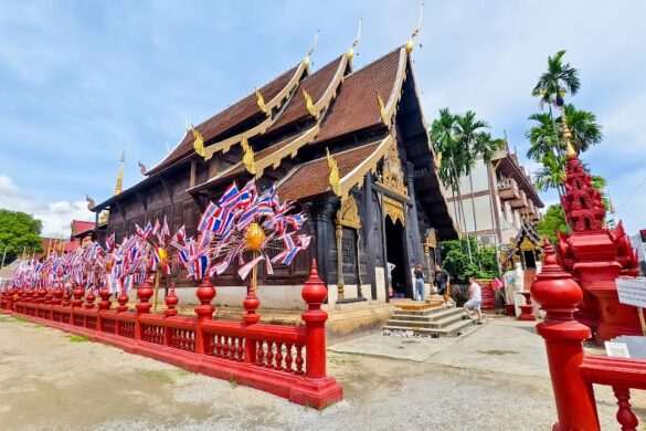Wat Phantao - SillySuitcase
