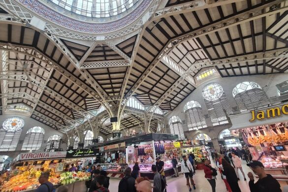 A Menjar Mercado Central Valencia - SillySuitcase