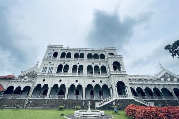 Aga Khan Palace - SillySuitcase